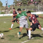 El primer capítulo se discute en Km. 8