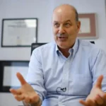 Sturzenegger afirma que la nueva reforma laboral se aplicará también a los contratos de trabajo existentes