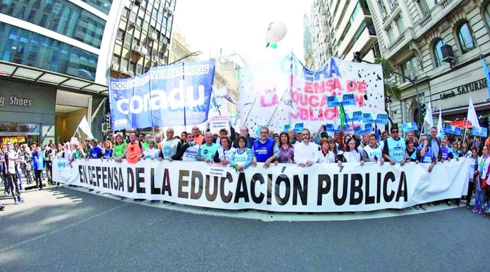 Frenaron el decreto que suspendía la Ley de Financiamiento Universitario