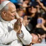 En su primer mensaje navideño el Papa León XIV pidió una tregua de paz mundial por 24 horas