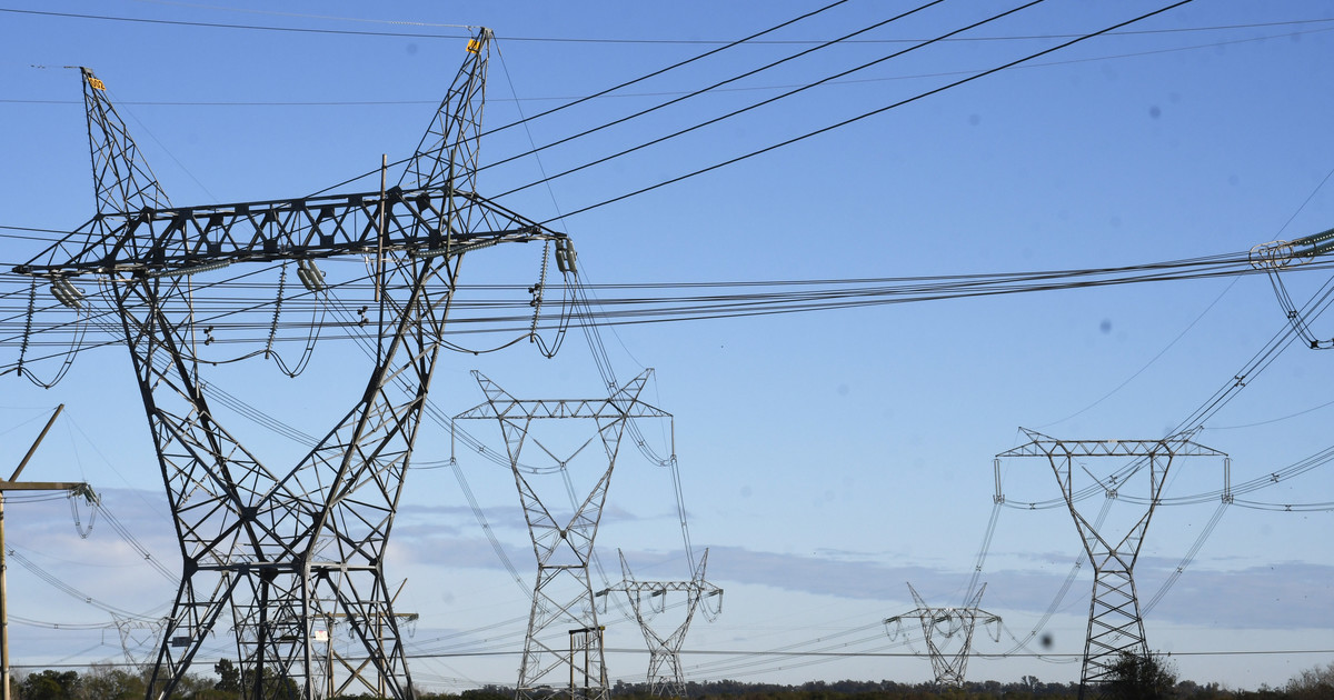 el Gobierno dio el primer paso para la ampliación de la red de transporte eléctrico