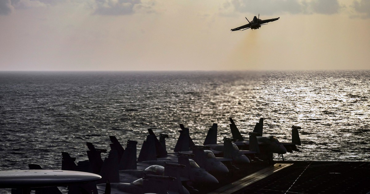 aviones de combate estadounidenses F-18 ingresaron al espacio aéreo venezolano durante 40 minutos