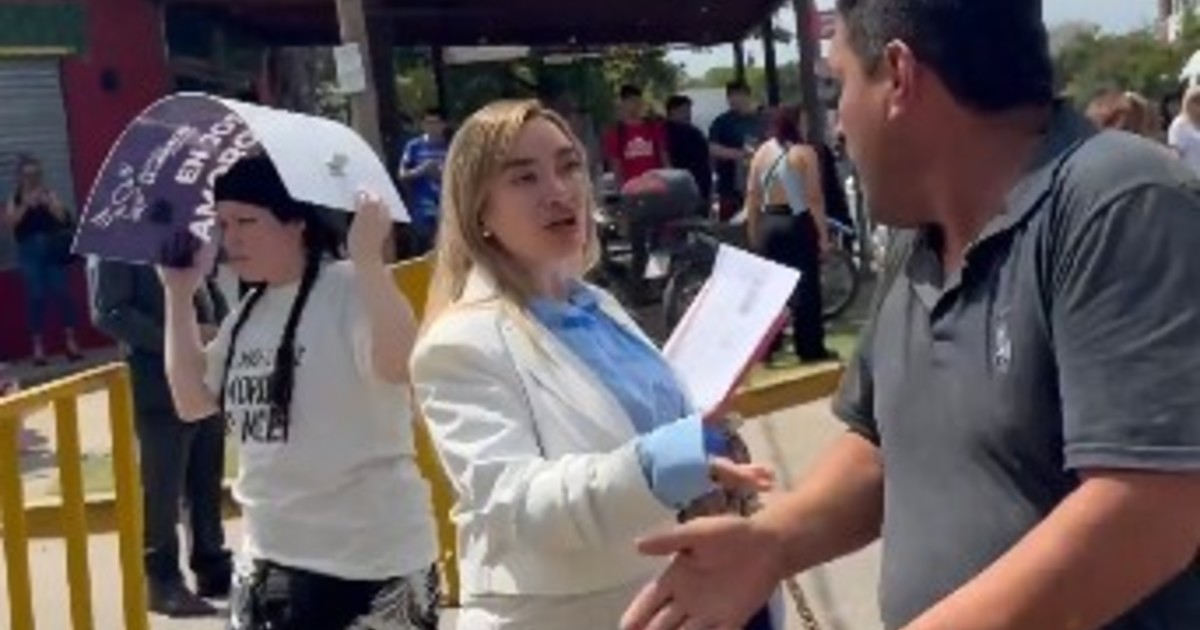 hubo sillazos, golpes e insultos en una pelea entre militantes de Ishii y libertarios durante la jura de los nuevos concejales