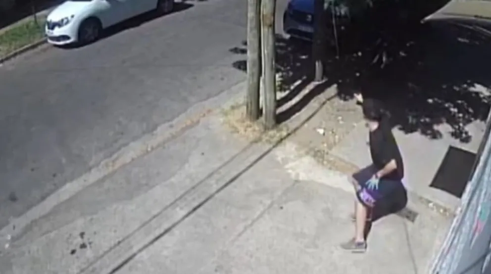 Balearon a un policía retirado durante un intento de robo