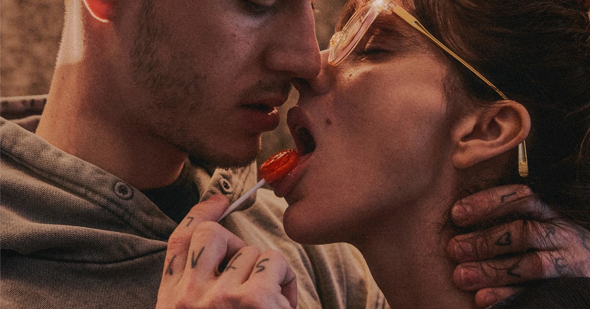 Utilice este título  Cómo es “TILF”, la primera serie de Olga para redes, con Gimena Accardi y el trapero Seven Kayne como protagonistas y cree en base a ese titulo original un titulo nuevo, preciso, comprensible y que no pierda relacion con el titulo original. Necesito que me devuelvas solo y nada mas que el titulo nuevo.