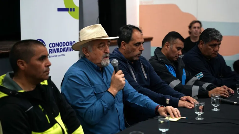 Comodoro suspendió los eventos por el aniversario tras la emergencia en el cerro Hermitte