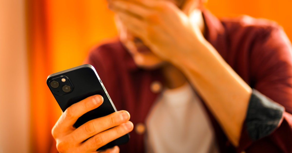 Utilice este título  Cuándo conviene reiniciar el celular de fábrica y cómo hacerlo sin perder nada en el intento y cree en base a ese titulo original un titulo nuevo, preciso, comprensible y que no pierda relacion con el titulo original. Necesito que me devuelvas solo y nada mas que el titulo nuevo.