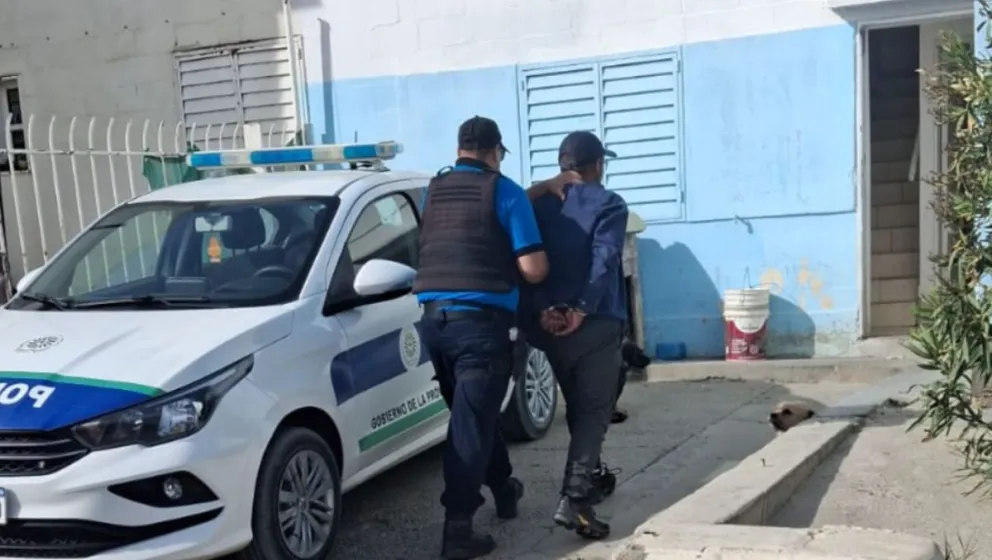Detenido por robar tres desodorantes de una farmacia