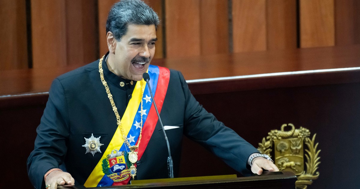 La Cámara Federal ordenó al juez Sebastián Ramos que defina si acepta el pedido de extradición de Maduro a la Argentina