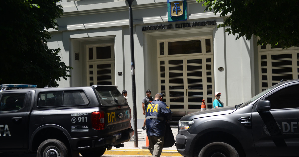 La Justicia suspendió la tarjeta corporativa de la AFA que usaba uno de los presuntos testaferros de Toviggino