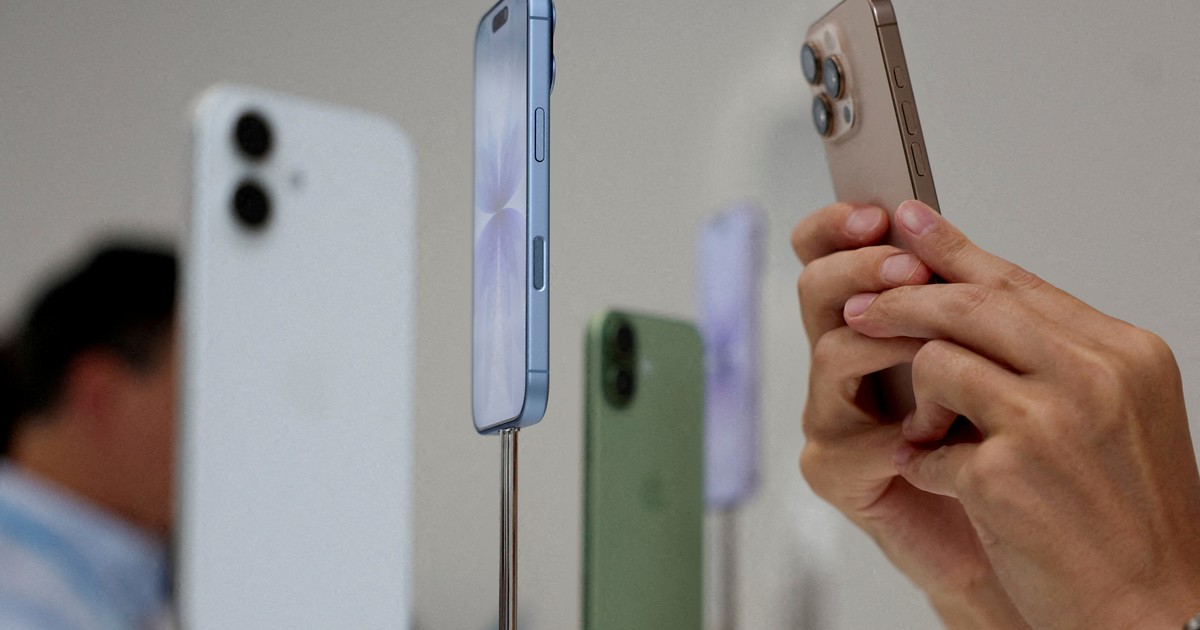 Utilice este título  La nueva actualización sorpresa de Apple para el iPhone: llegó el iOS 26.3 y cree en base a ese titulo original un titulo nuevo, preciso, comprensible y que no pierda relacion con el titulo original. Necesito que me devuelvas solo y nada mas que el titulo nuevo.