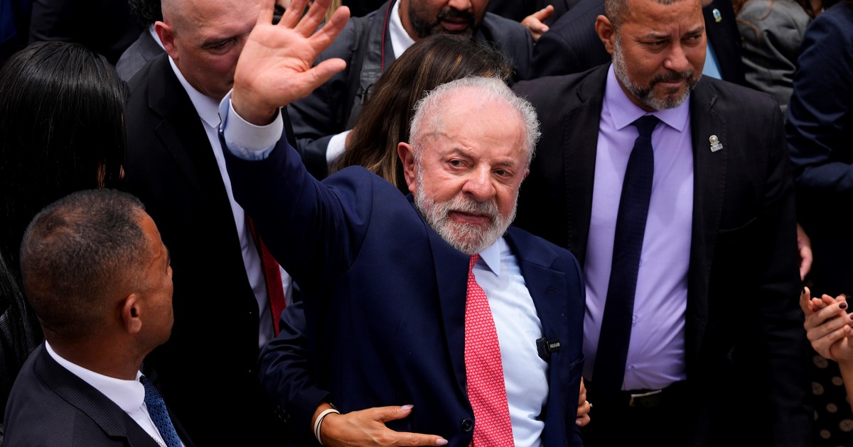 Utilice este título  Lula conversa con Carney, Sheinbaum y Petro y evita mencionar a Maduro y cree en base a ese titulo original un titulo nuevo, preciso, comprensible y que no pierda relacion con el titulo original. Necesito que me devuelvas solo y nada mas que el titulo nuevo.