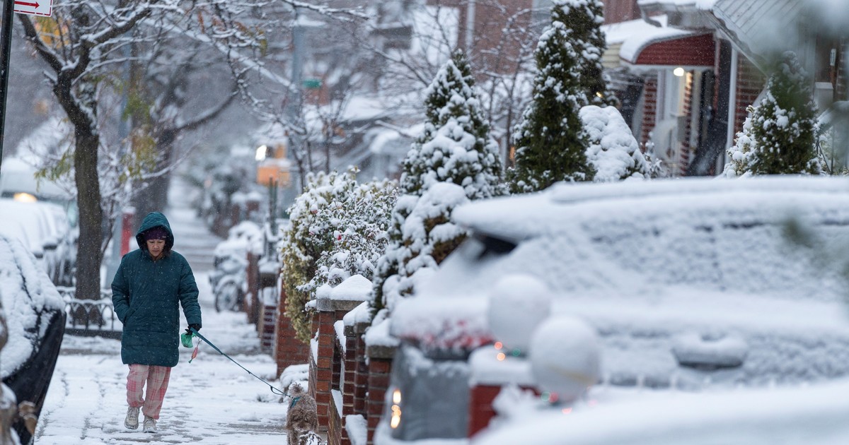 Más de 140 millones de personas bajo alerta y 10 mil vuelos cancelados por la enorme tormenta invernal que afecta a gran parte de EE.UU.
