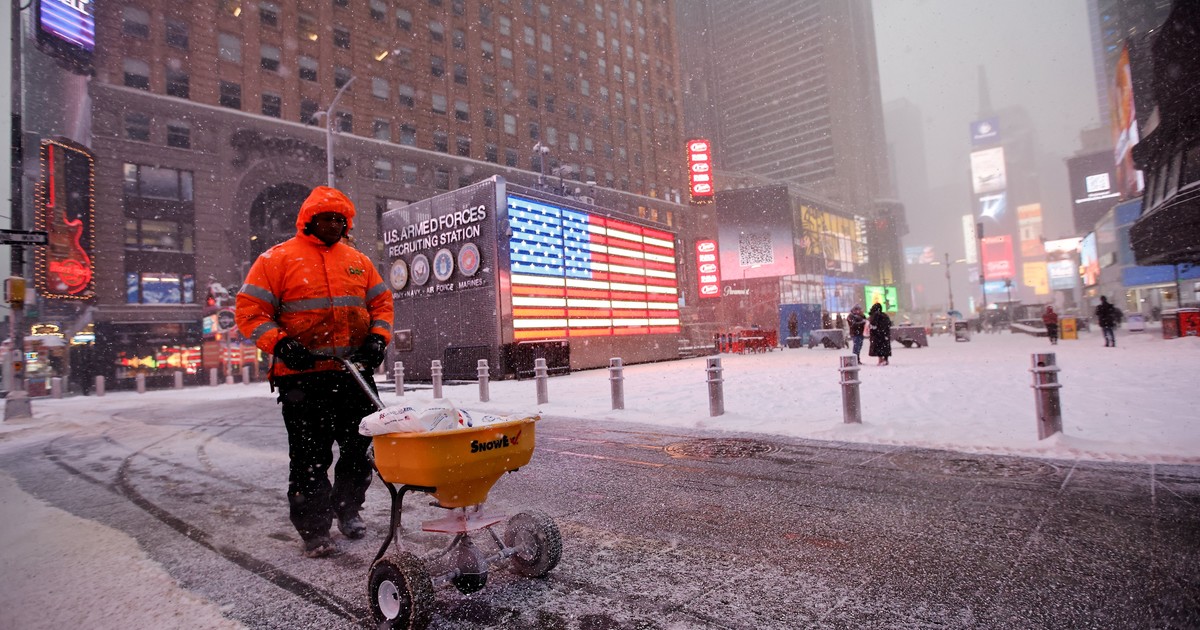 mapa por estados, ola polar y frío extremo, vuelos cancelados y apagones, este 25 de enero