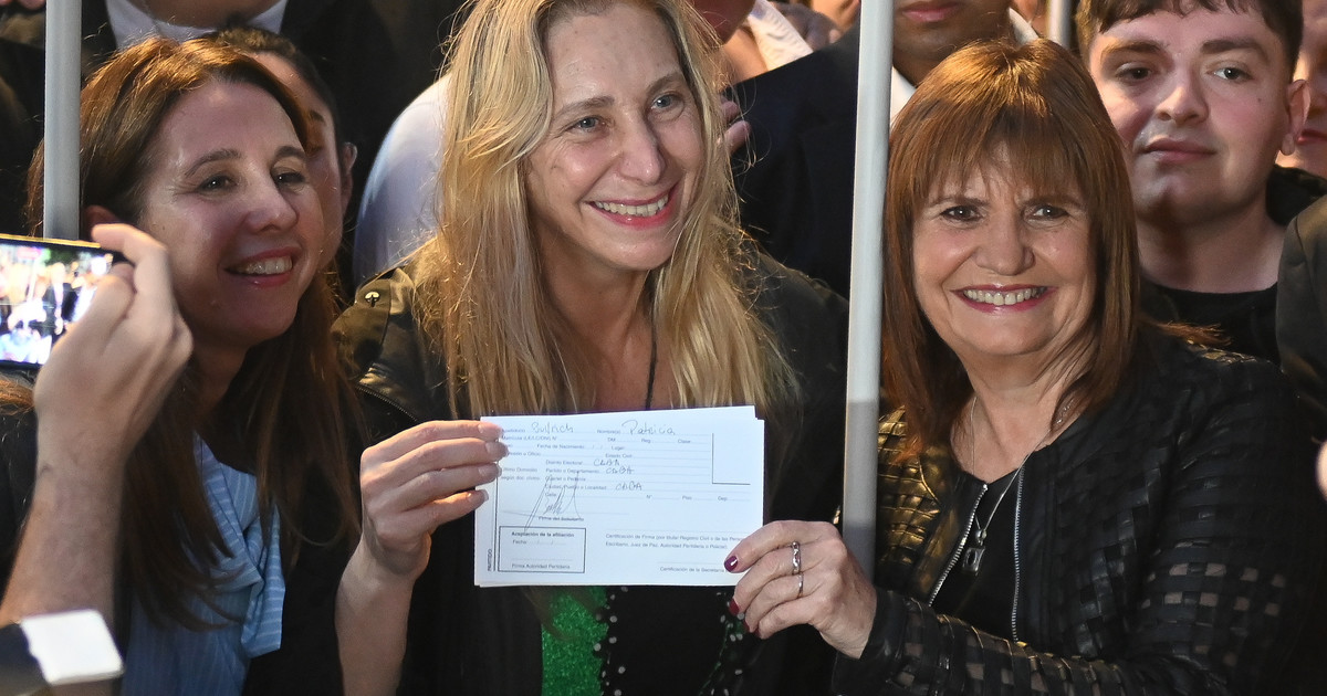 Celos por el protagonismo, provocaciones y peleas de poder en el gabinete después de la media sanción de la Reforma Laboral