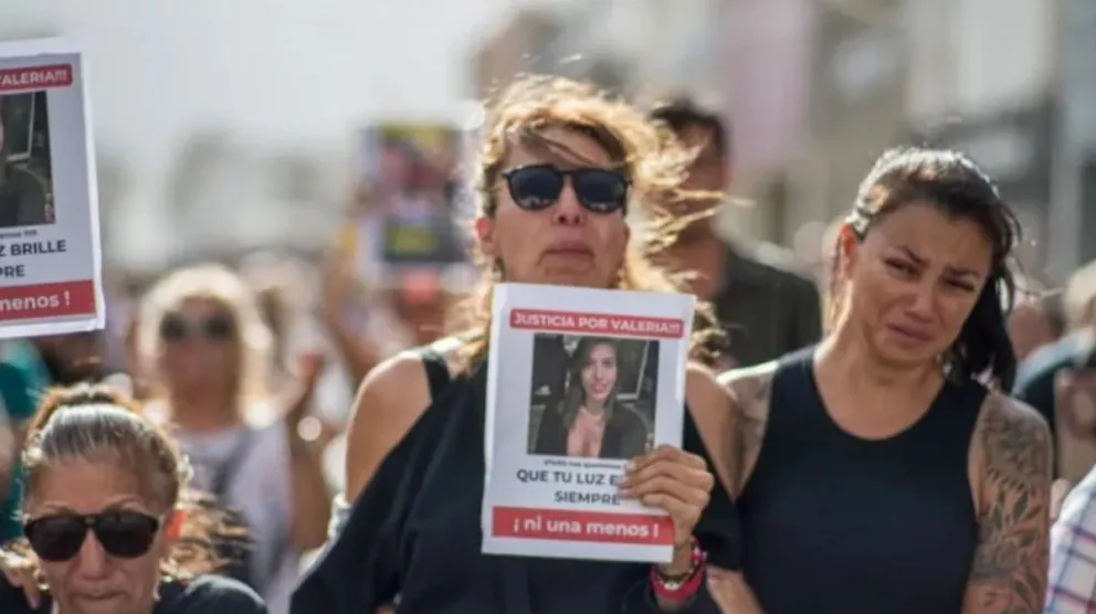 Pidieron a Apple y Google informes de los movimientos del teléfono de Valeria Schwab