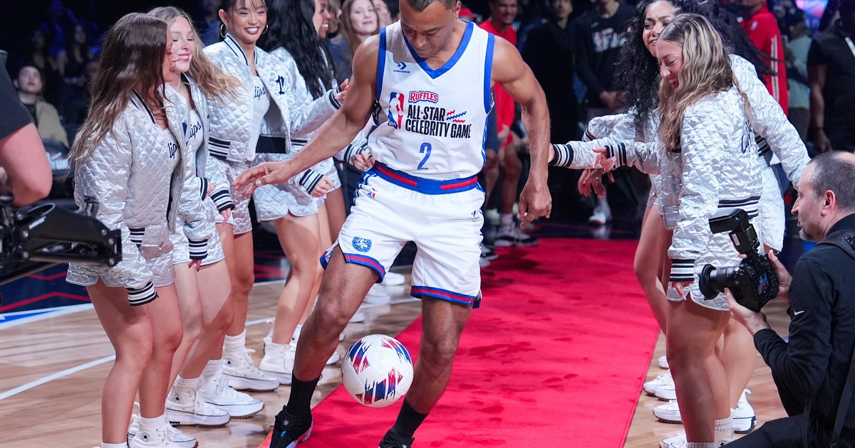 la rompió haciendo jueguito con los pies pero no la pasó tan bien cuando usó las manos